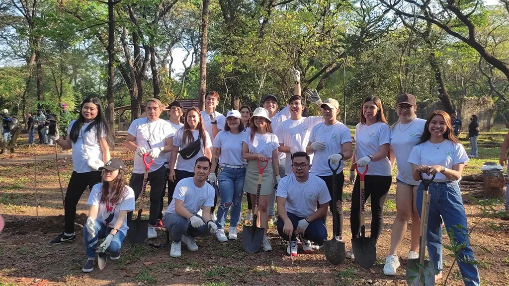 8 ALAGANG HOME FEATURED STORIES